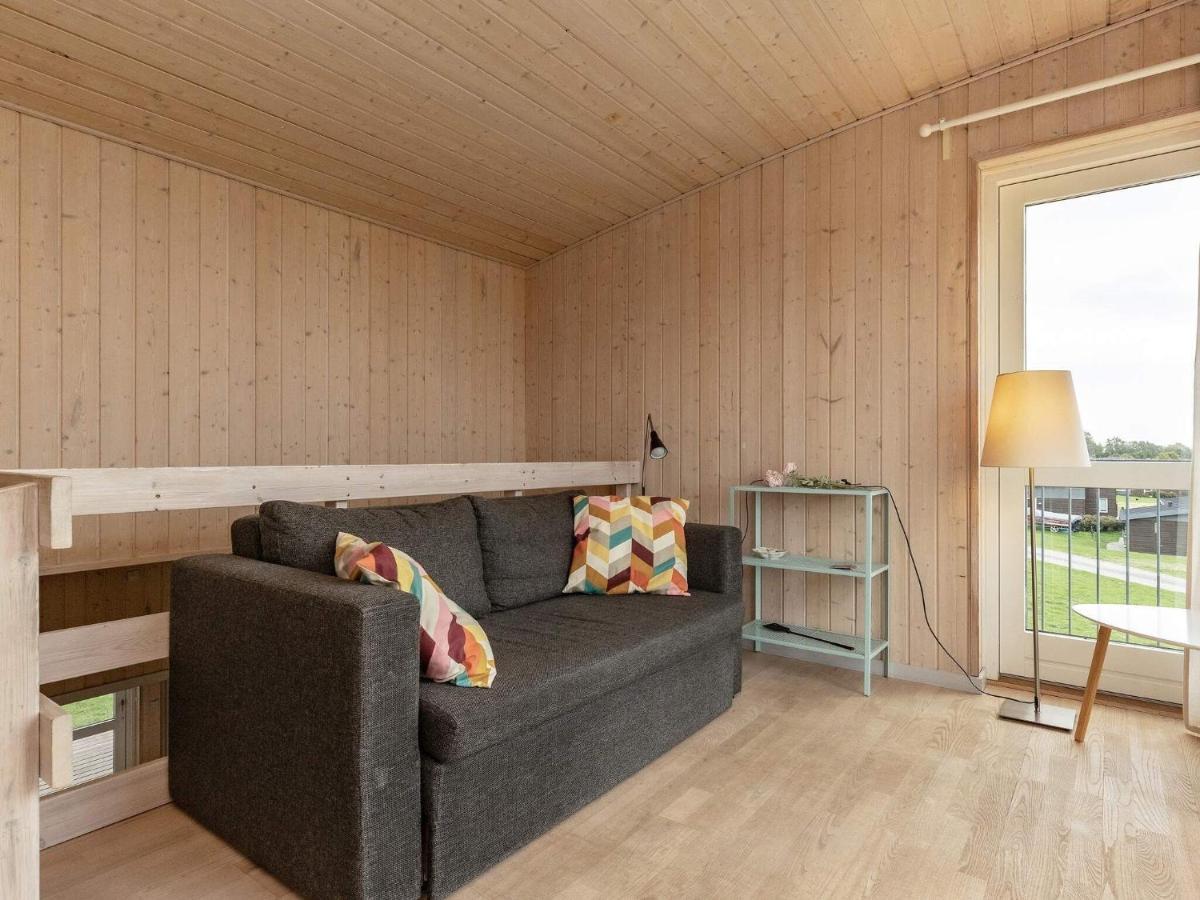 8 Person Holiday Home In Faborg Bagian luar foto